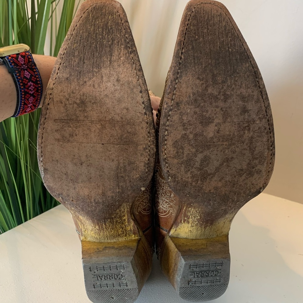 Corral Embroidered Leather Cowboy Boots size 10 - Picture 7 of 9